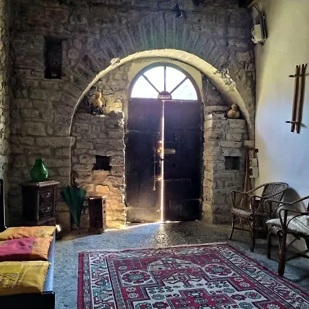 Antica Oda ve Kahvaltı Rota d'Imagna